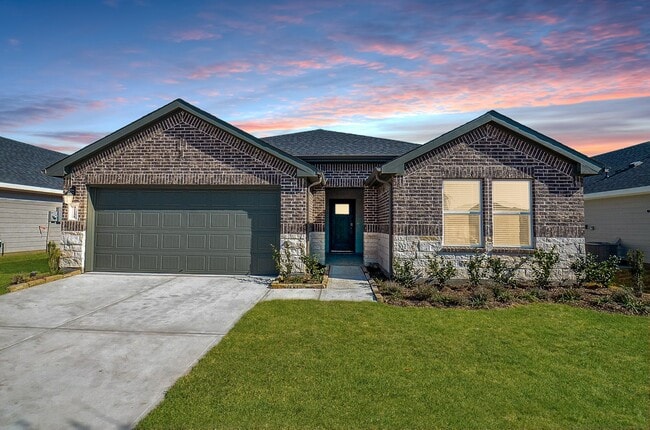 property at 31134 Royal Acrs Ct