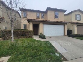 8143 Crystal Walk Cir in Elk Grove, CA - Building Photo