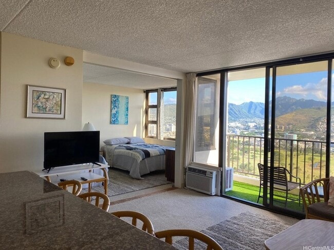 201 ?Ohua Avenue Unit 3405 in Honolulu, HI - Building Photo - Building Photo
