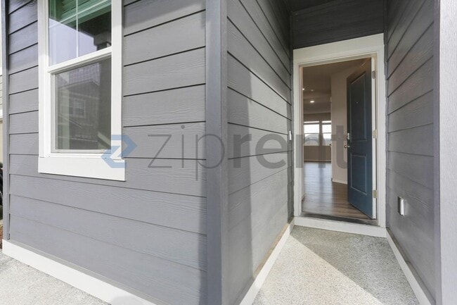 11013 186th St E in Puyallup, WA - Building Photo - Building Photo