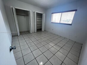 2600 NW 14th St in Miami, FL - Building Photo - Building Photo