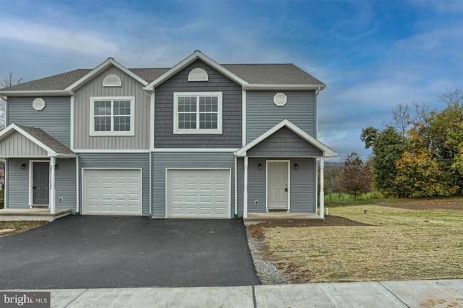 property at 28 Chloe Dr