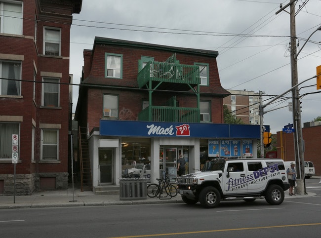 Holbrook Apartments in Ottawa, ON - Building Photo - Building Photo