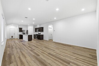 1834 Legacy Hills Dr in Houston, TX - Building Photo - Building Photo