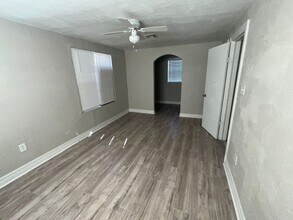 1924 NW Arlington Ave in Lawton, OK - Building Photo - Building Photo