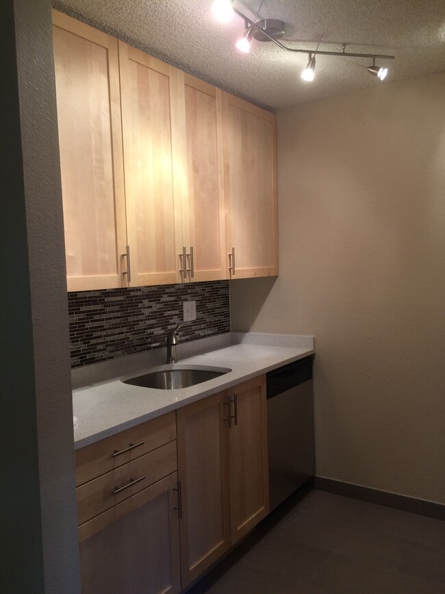 3009 Madison Ave in Boulder, CO - Building Photo - Building Photo