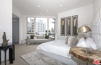 1125 Kings Rd in West Hollywood, CA - Building Photo - Building Photo