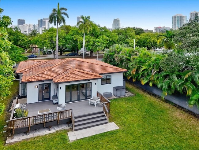 property at 130 SW 25th Rd