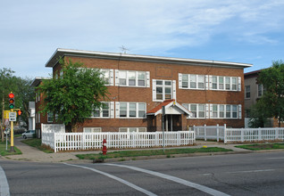 3450 Portland Ave in Minneapolis, MN - Building Photo - Building Photo