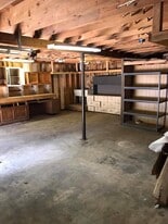 323 N Mercer St in Mineral Springs, AR - Building Photo