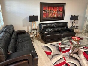 1015 Cornwall A in Boca Raton, FL - Building Photo - Building Photo