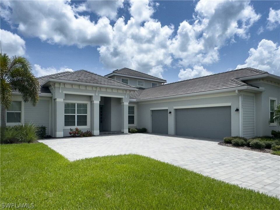 6047 Diamonte Pl in Ave Maria, FL - Building Photo