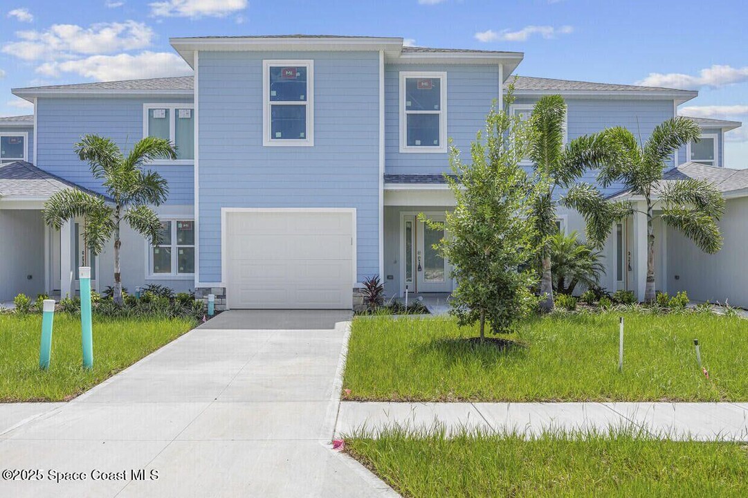 167 Autumn Woods Dr in Melbourne, FL - Building Photo