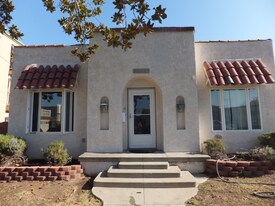 3920 E 11th St in Long Beach, CA - Building Photo