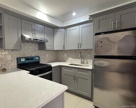 132-29 Blossom Ave, Unit 3 in Queens, NY - Building Photo - Building Photo