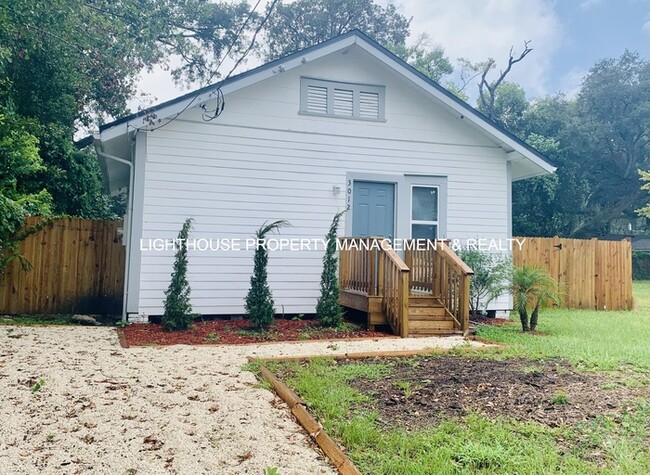 3012 Rosselle St in Jacksonville, FL - Building Photo - Building Photo