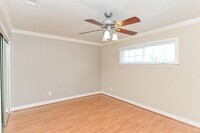 7375 Antoine Dr photo'