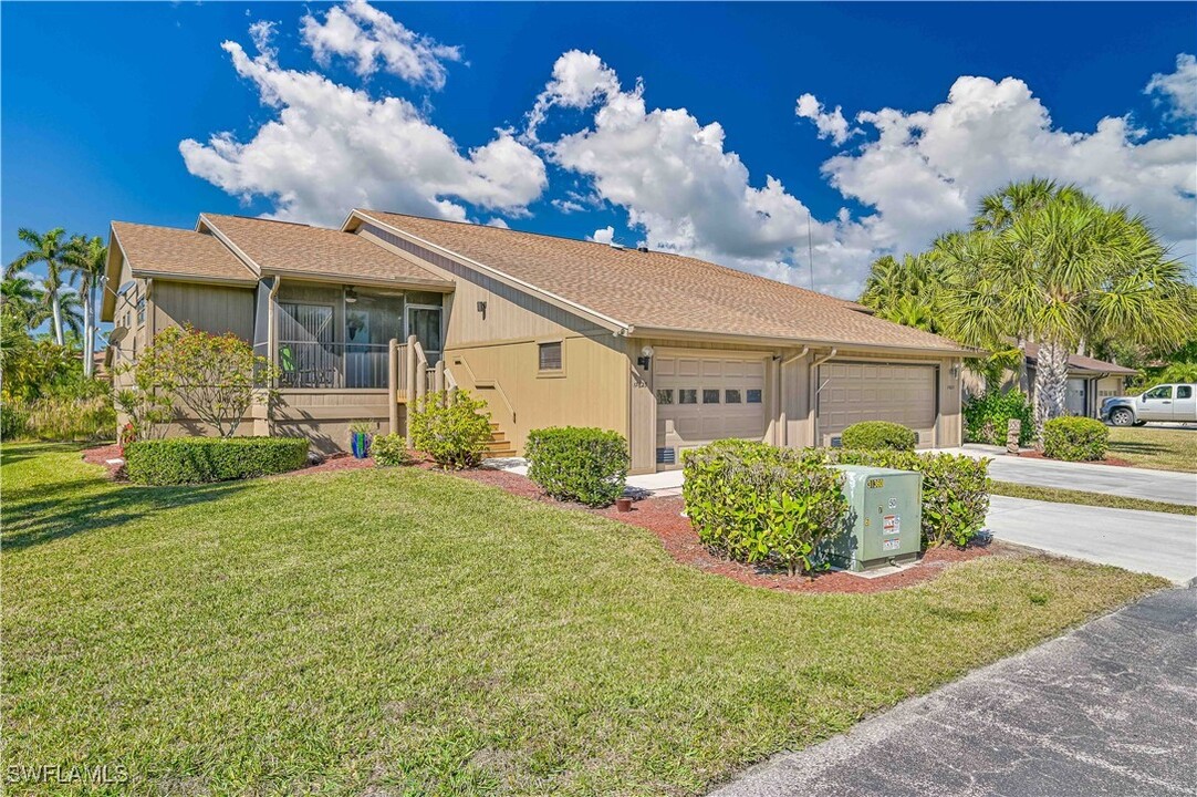 17625 Village Inlet Ct in Ft. Myers, FL - Building Photo