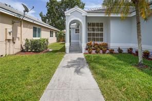 property at 9354 Arborwood Cir