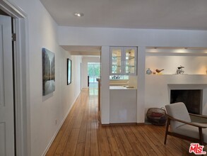 4031 Hollyline Ave in Los Angeles, CA - Building Photo - Building Photo