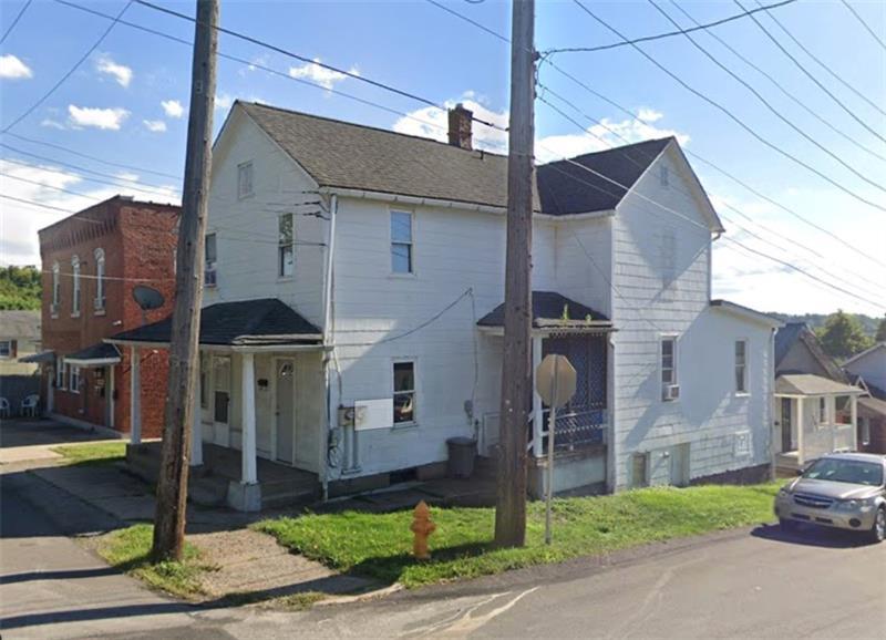 95 Hayes Ave in Washington, PA - Building Photo