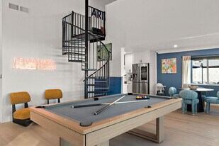 12201 N 58th Way in Scottsdale, AZ - Building Photo