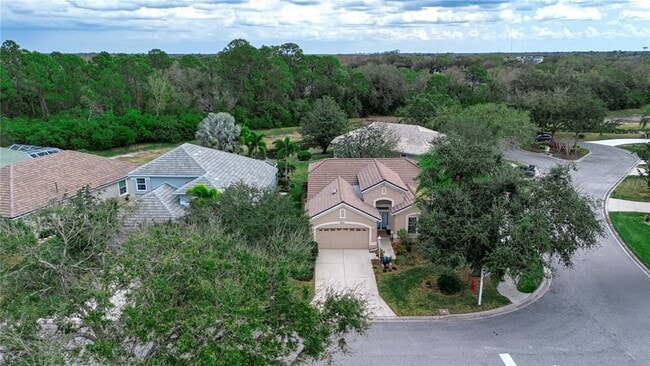 8419 Whispering Woods Ct in Lakewood Ranch, FL - Building Photo - Building Photo