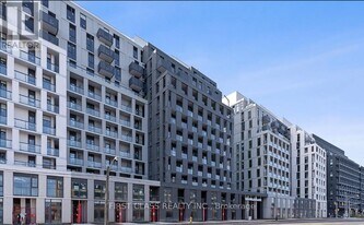 500 Wilson Ave in Toronto, ON - Building Photo