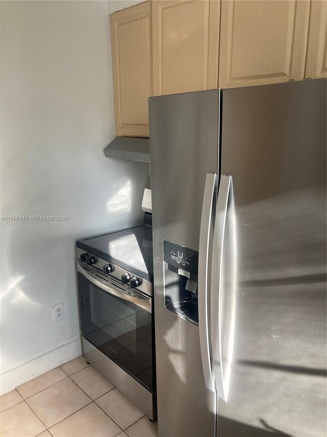 3742 SW 29th St in Miami, FL - Building Photo - Building Photo