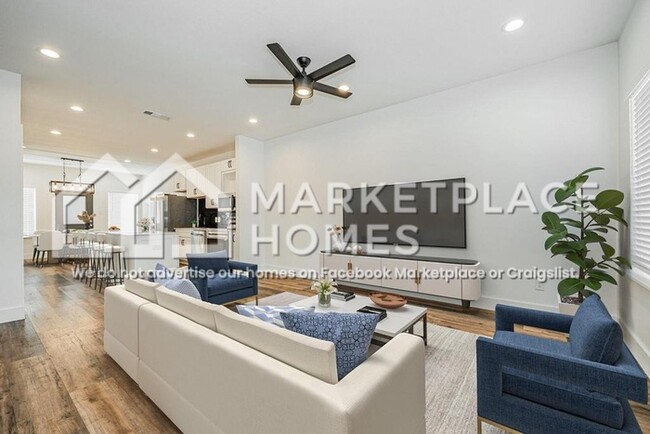 1208 Edgar St in Greenville, TX - Building Photo - Building Photo