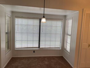 5025 Loch Lomond Dr in Waco, TX - Building Photo - Building Photo