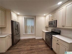 680 Chestnut St in Emmaus, PA - Building Photo - Building Photo