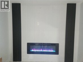 5349 Tenth Line W in Mississauga, ON - Building Photo - Building Photo