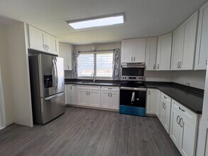 738 Ho?oma?ema?e St in Pearl City, HI - Building Photo - Building Photo