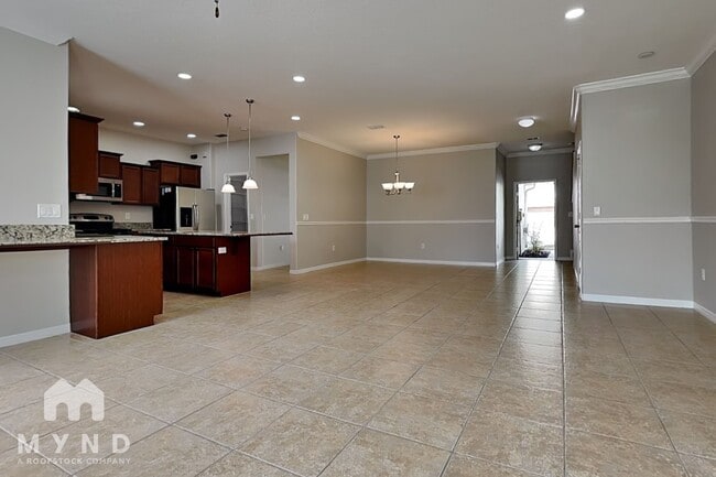 20321 Starfinder Way in Tampa, FL - Building Photo - Building Photo