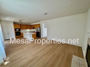 6695 Goldy St in Corona, CA - Building Photo - Building Photo