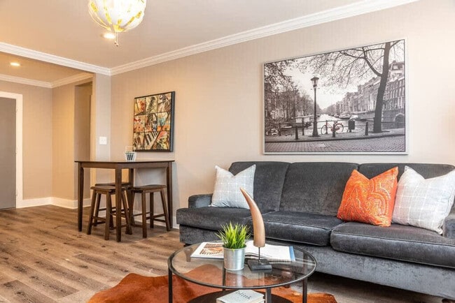 215 Piedmont Ave NE in Atlanta, GA - Building Photo - Building Photo