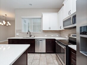 1442 Resolute St in Kissimmee, FL - Building Photo - Building Photo