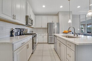 19750 Split Rail Run in Wellington, FL - Building Photo