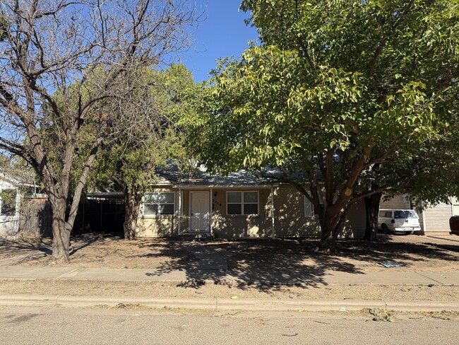 property at 3418 25th St