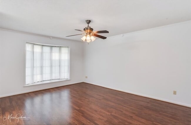 property at 2201 Hickory Ridge Dr