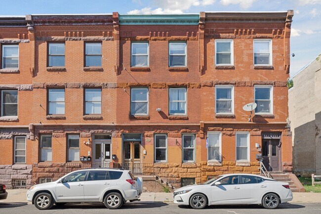 1621 W Diamond St, Unit 2 photo'
