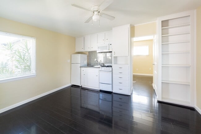 1911 Church St, Unit 1917 #4