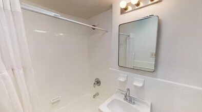 383 Grand St in New York, NY - Building Photo - Building Photo