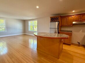 409 Main St-Unit -302 in Woburn, MA - Building Photo - Building Photo