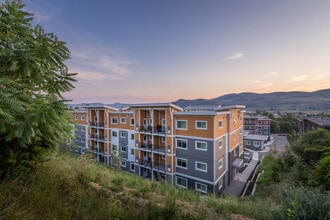 CREEKVIEW HEIGHTS in Vernon, BC - Building Photo - Building Photo