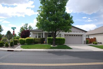 2605 Venezia Dr in Sparks, NV - Building Photo - Building Photo