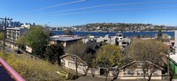 Vinemaple Apartments in Seattle, WA - Foto de edificio - Building Photo