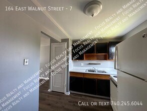 164 E Walnut St in Lancaster, OH - Building Photo - Building Photo