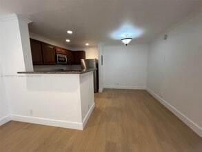 11342 Royal Palm Blvd in Coral Springs, FL - Building Photo - Building Photo